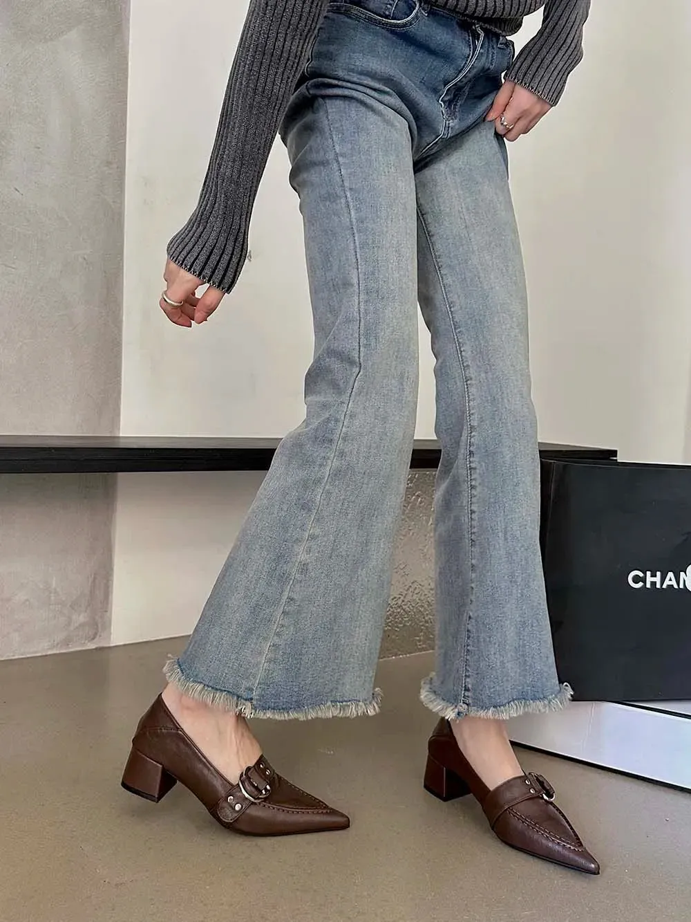 binfenxie  - Black Brown Women Pumps Loafers Pointed Toe Rivet Design Shallow Slip On 2023 Party Pumps Flat Mid Heeled Dress Shoes Woman