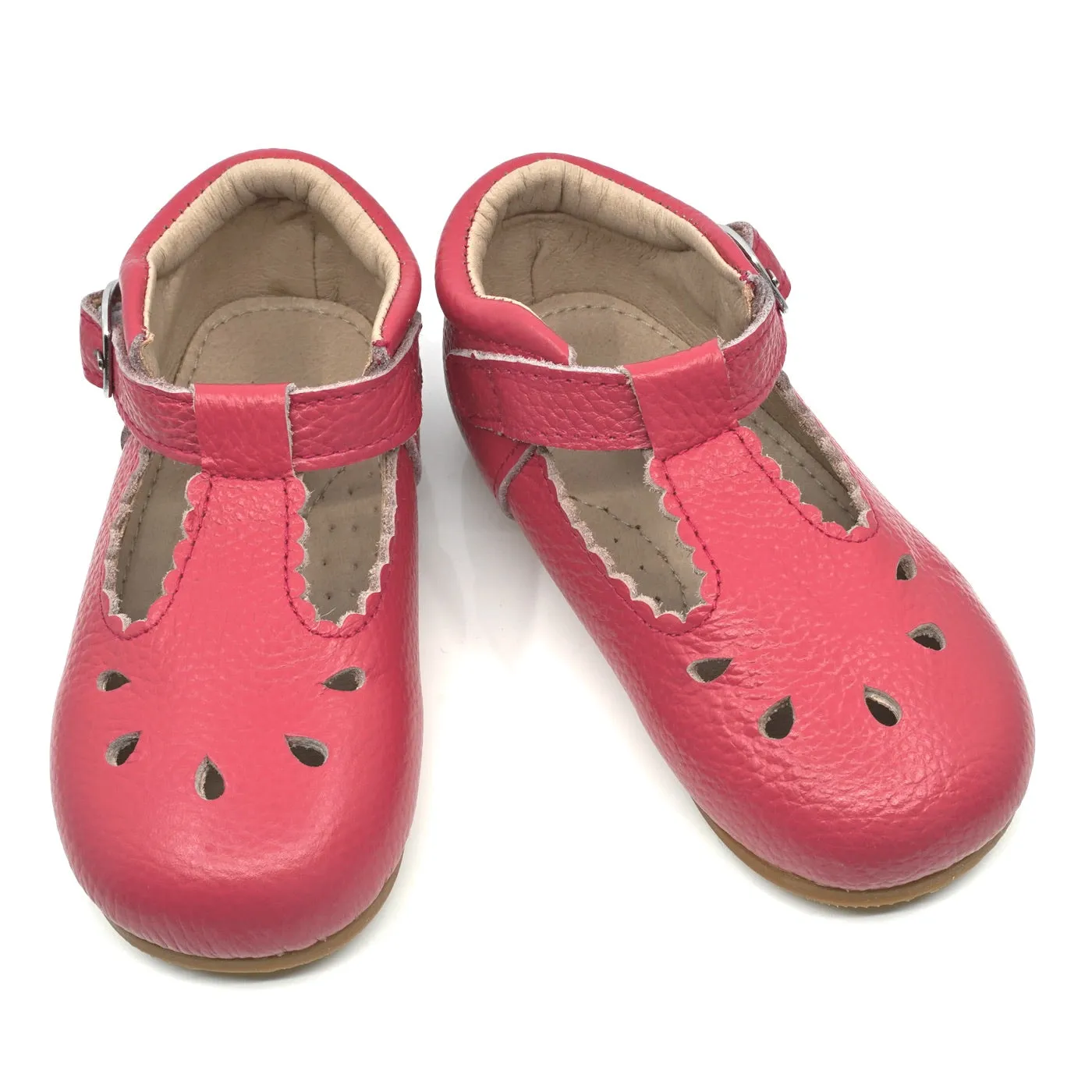 Callista Leather T-Strap Shoe Fushcia