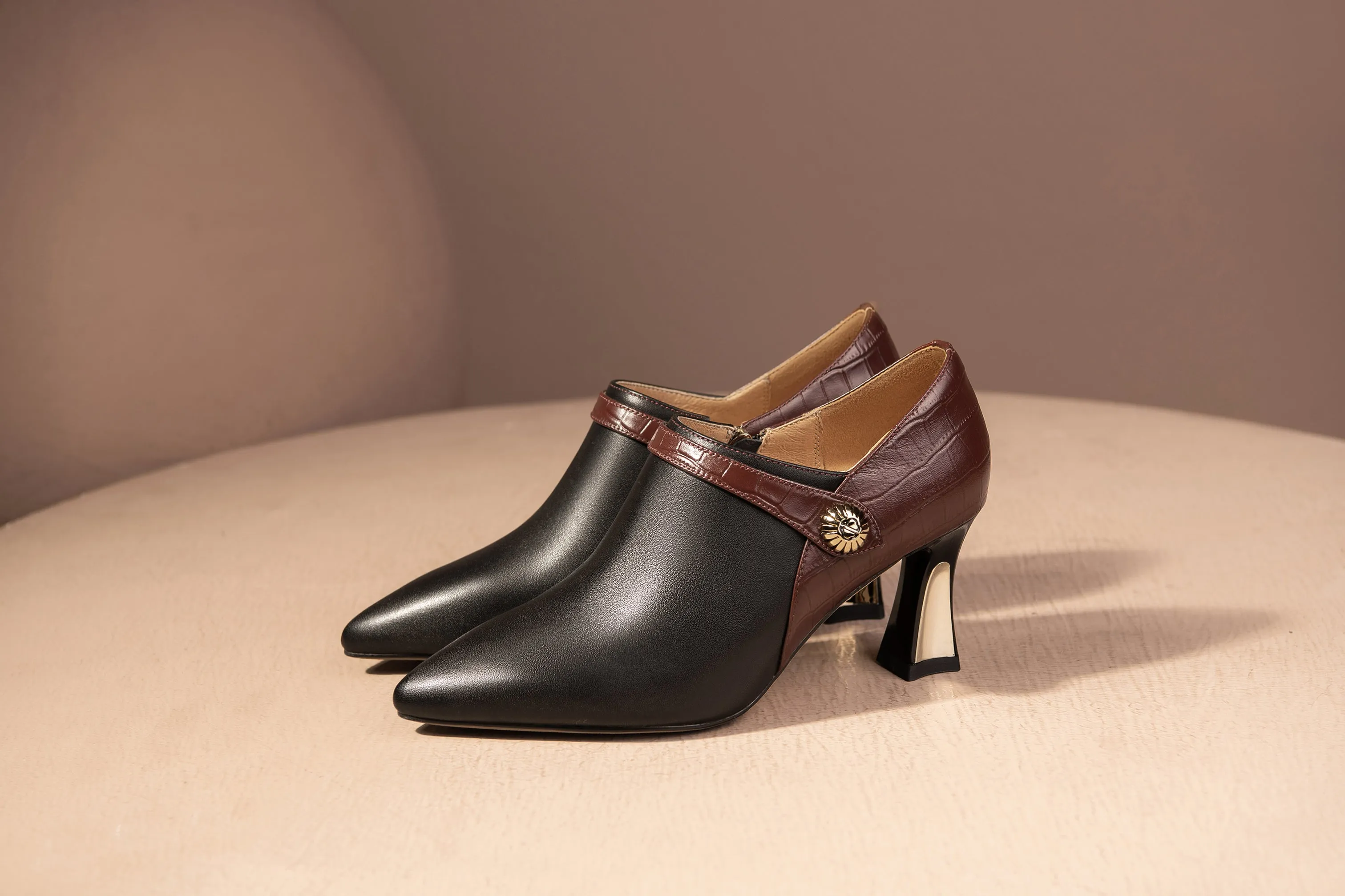 TinaCus Handmade Women's Genuine Leather Stitching Color Side Zipper Pointed Toe Mid Spool Heel Pumps Shoes