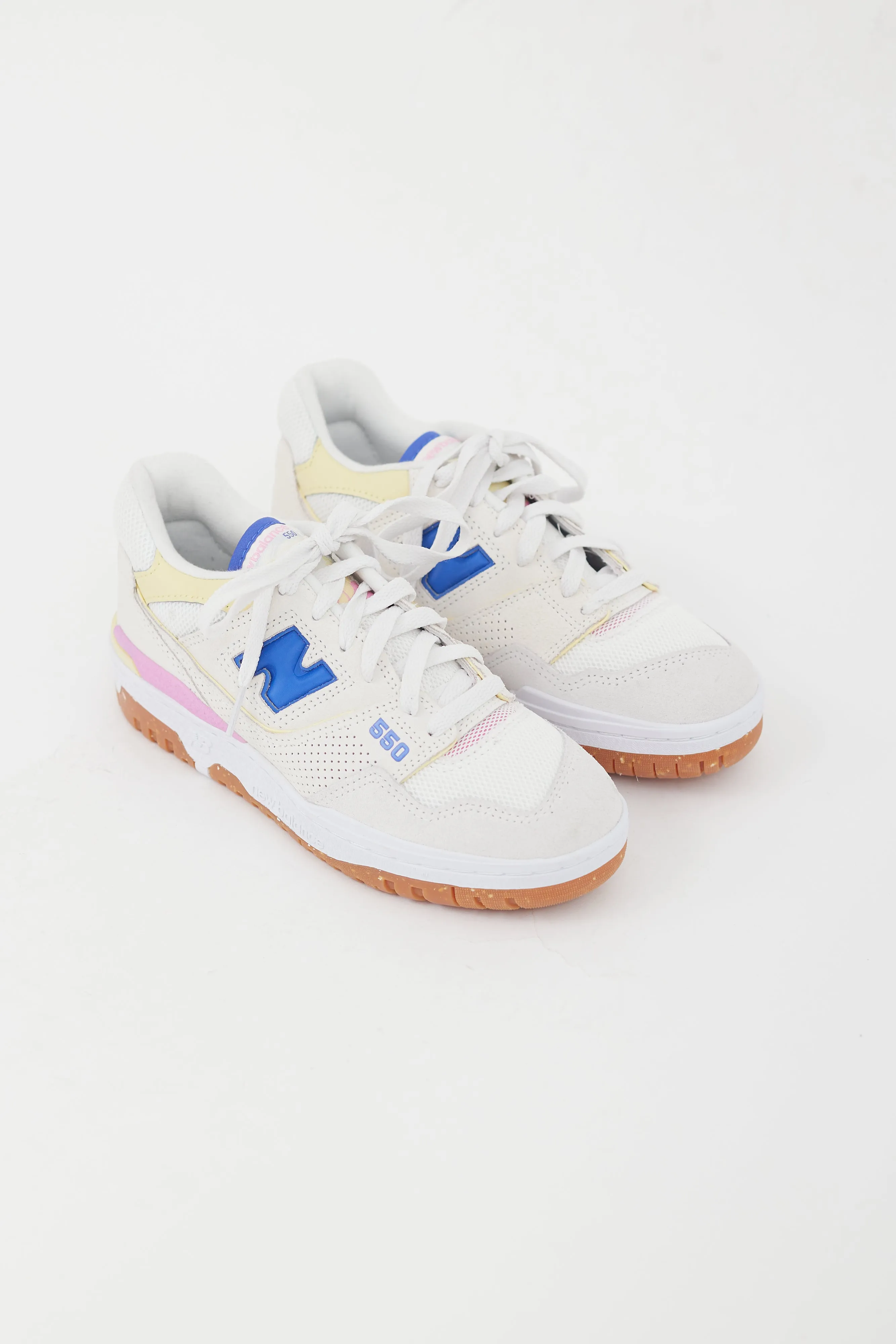 White & Multicolour 550 Suede Sneaker
